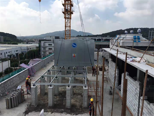 維修玻璃鋼冷卻塔風(fēng)機(jī)需要注意什么？(湖北玻璃鋼冷卻塔填料維修)