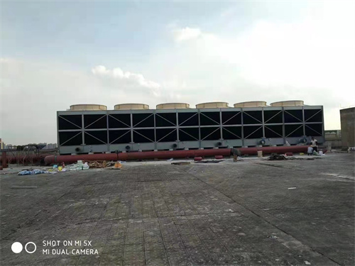 如何調節冷卻塔的損失冷卻水量和溫度,冷卻塔如何補水